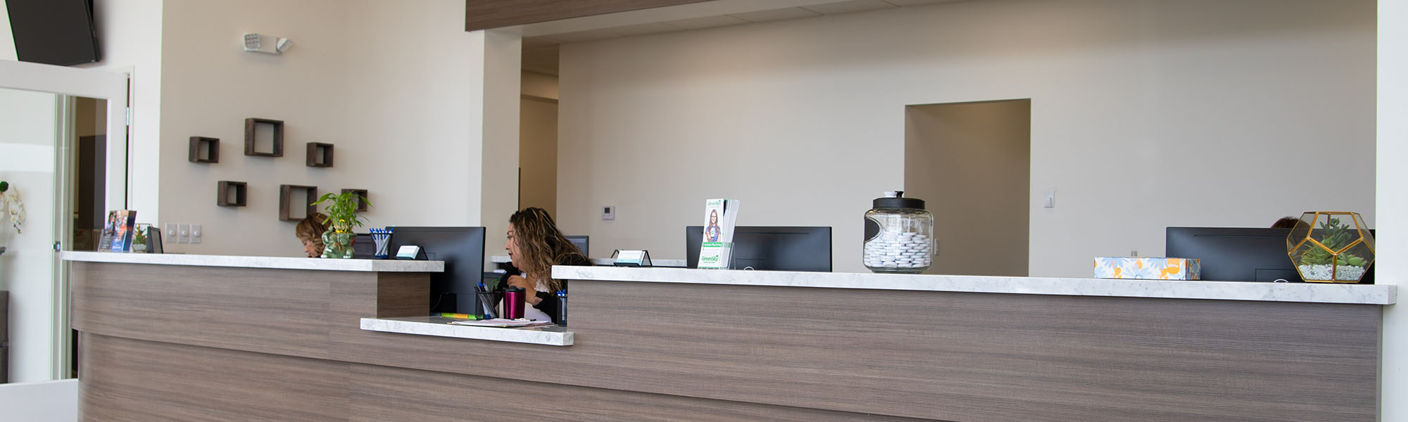 Dentist of Carson CA